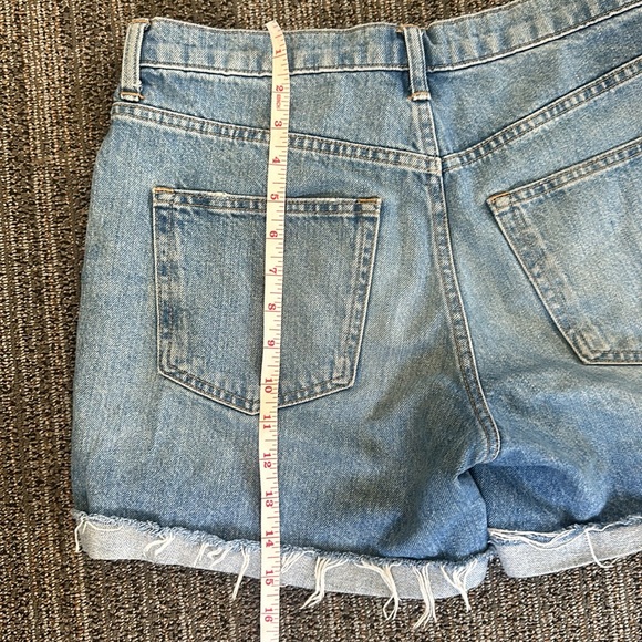 Everlane Jean Short  Size 28 / 6 - Picture 8 of 8